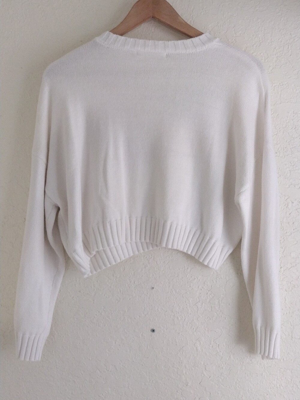 Moon & Madison American Flag Cropped Knit Sweater White Size Small - Picture 6 of 6
